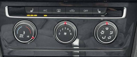 2021 Volkswagen Golf TSI