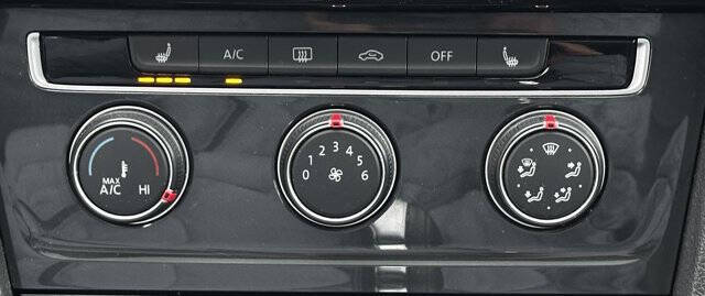 2021 Volkswagen Golf TSI