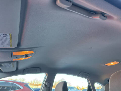 2015 Toyota Prius Three