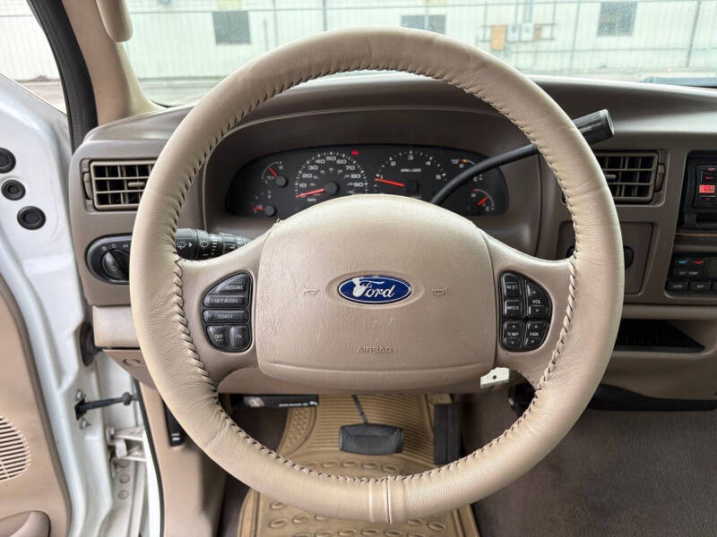 2004 Ford Excursion Eddie Bauer