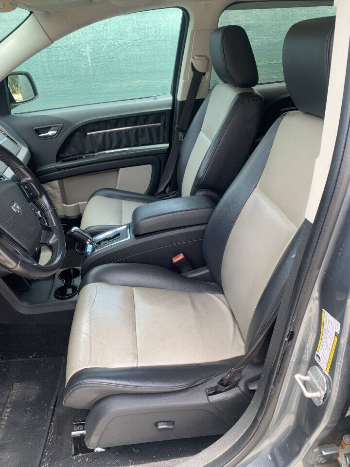 2009 Dodge Journey  - $5,990