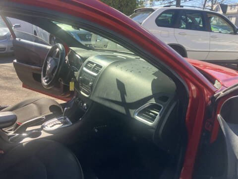 2013 Dodge Avenger SE