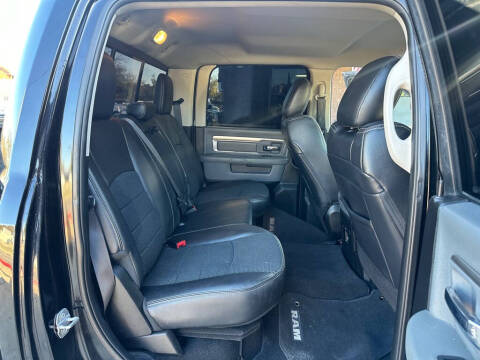 2019 RAM 1500 Classic SLT