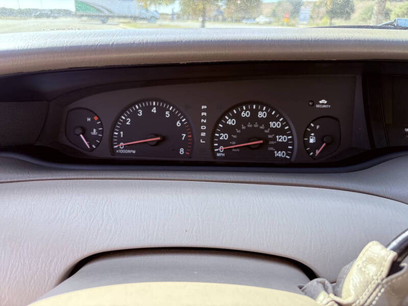 2003 Toyota Avalon XLS