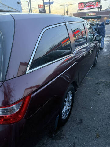 2011 Honda Odyssey EX-L w/DVD