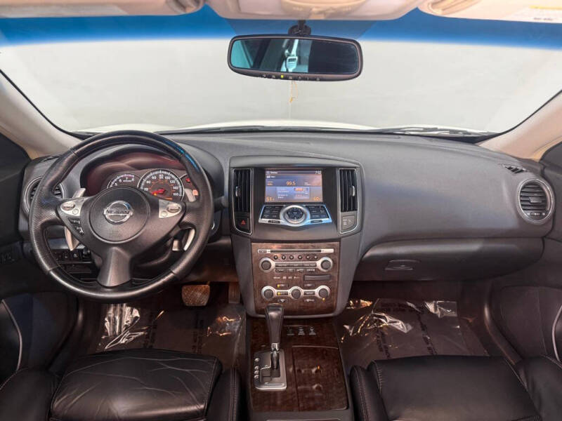 2009 Nissan Maxima