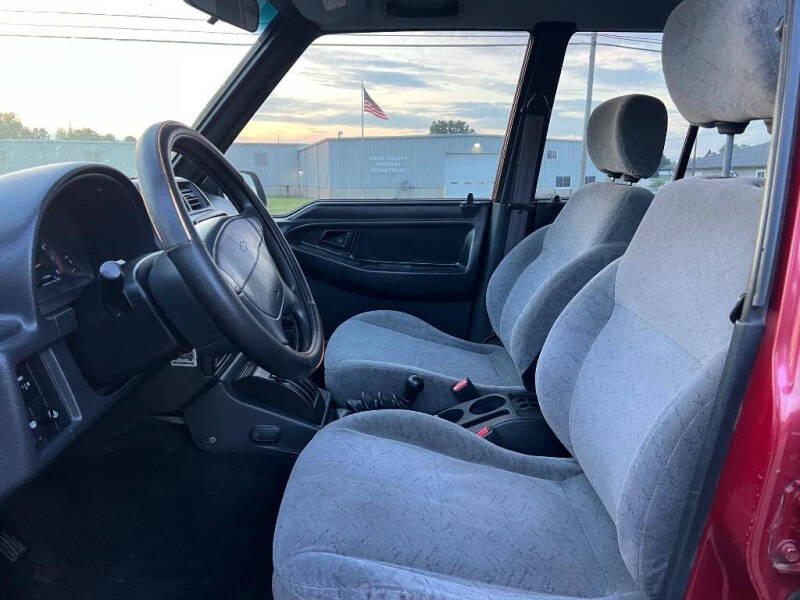 1998 Chevrolet Tracker