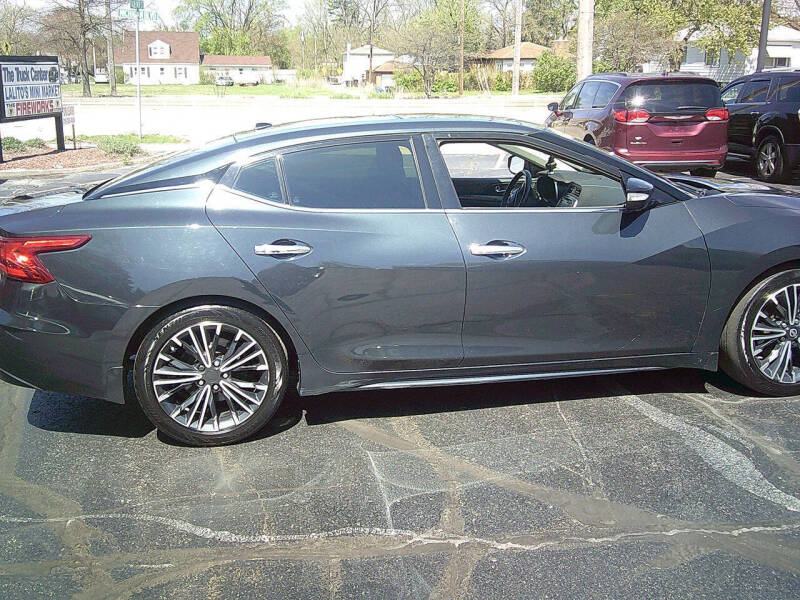 2017 Nissan Maxima Platinum