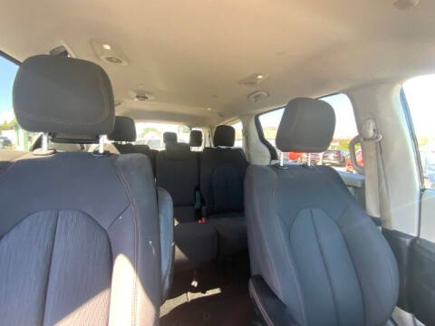 2017 Chrysler Pacifica Touring