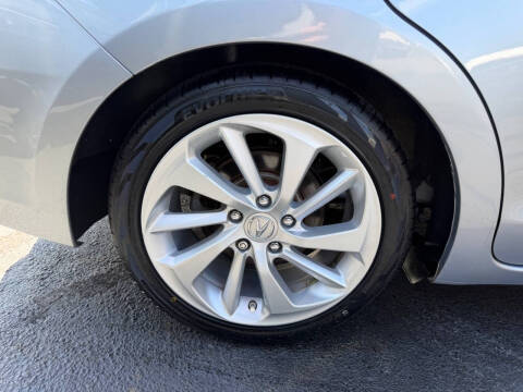 2017 Acura ILX w/Tech