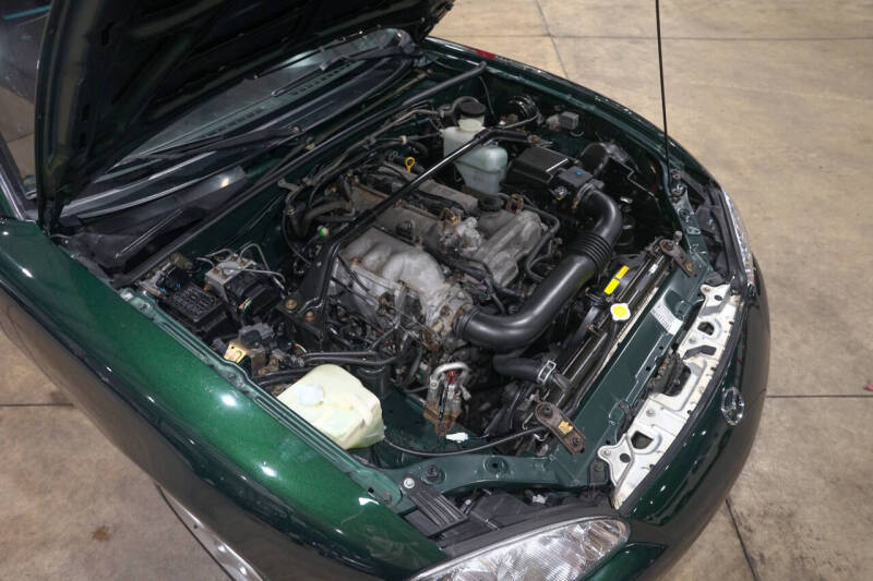 2002 Mazda MX-5 Miata LS