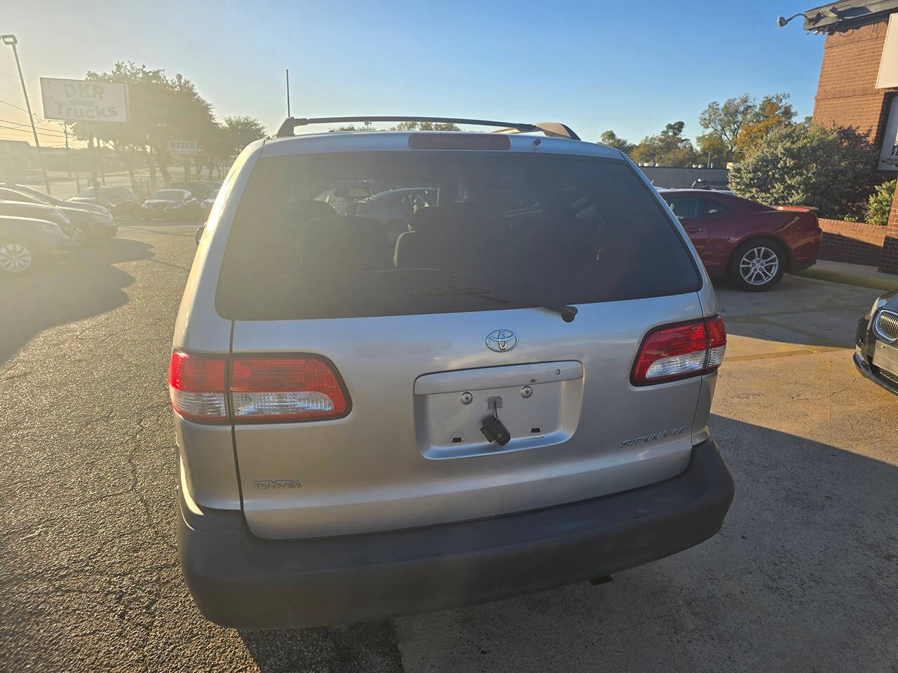 2002 Toyota Sienna for sale at Mac Motors in Arlington, TX