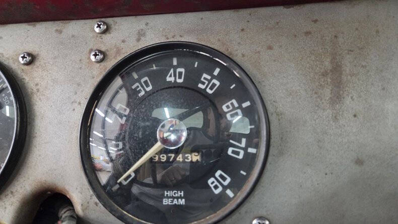 1953 International L-120 Series