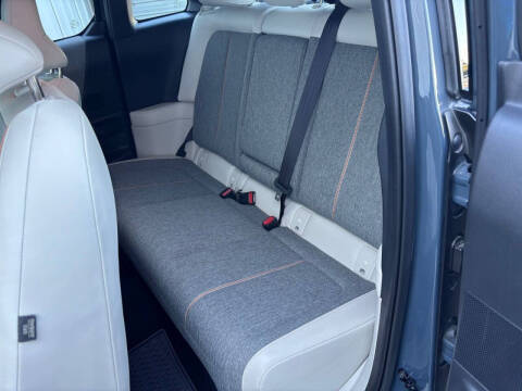 2022 Mazda MX-30 EV Premium Plus