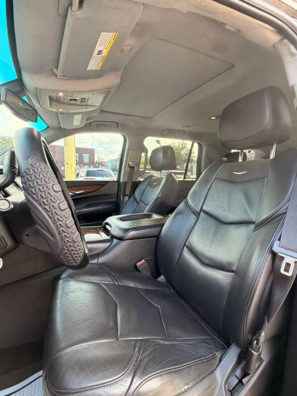 2016 Cadillac Escalade Standard