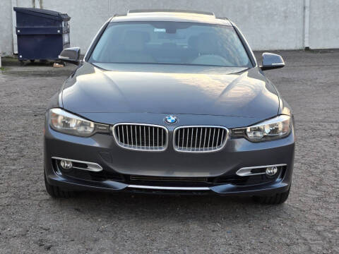 2012 BMW 3 Series 328i