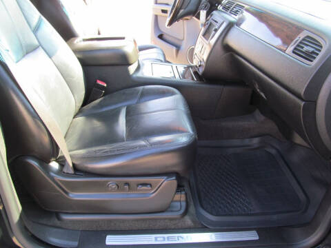 2008 GMC Yukon XL Denali