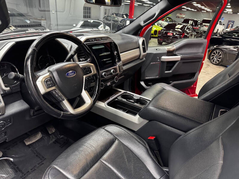 2022 Ford F-350 Super Duty Lariat