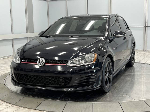 2017 Volkswagen Golf GTI S