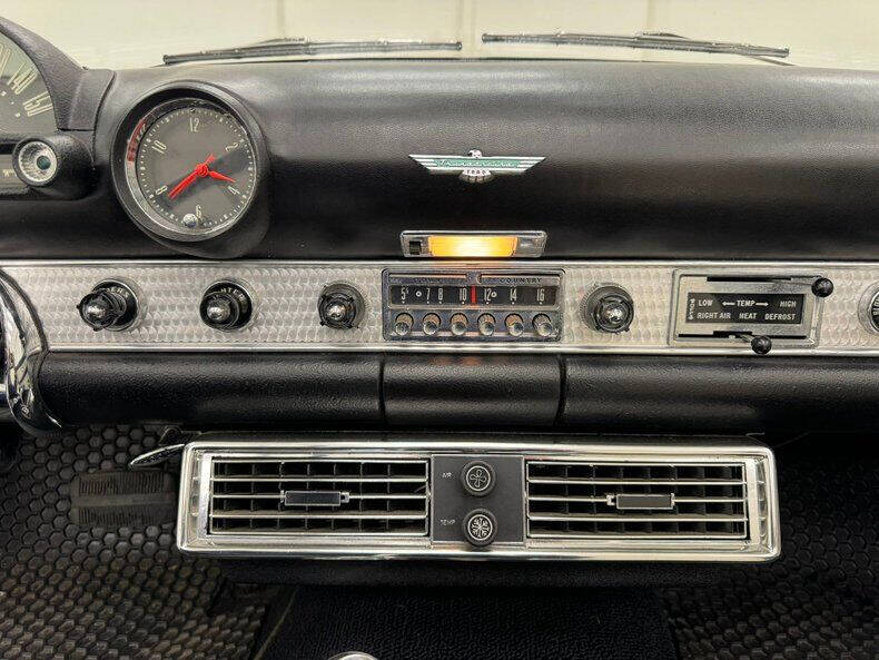 1956 Ford Thunderbird