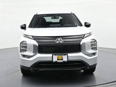 2026 Mitsubishi Outlander LE
