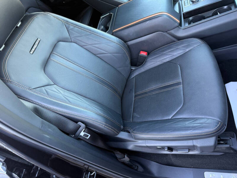 2023 Ford Expedition MAX Platinum