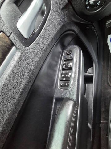 2013 Chrysler 300 C