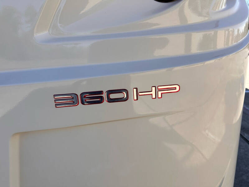 2011 Newmar Ventana 43’  1.5 Bath Pre-Def Diesel KingBed