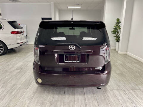 2010 Scion xB