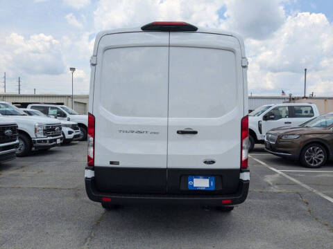 2025 Ford Transit 250