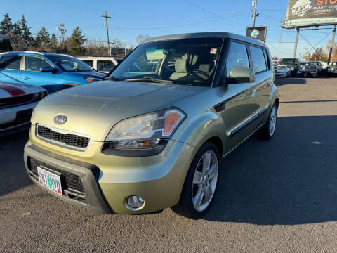 2010 Kia Soul for sale at ALPINE MOTORS in Milwaukie OR