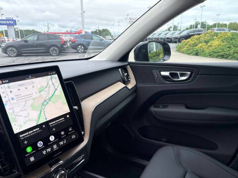 2026 Volvo XC60 B5 Core