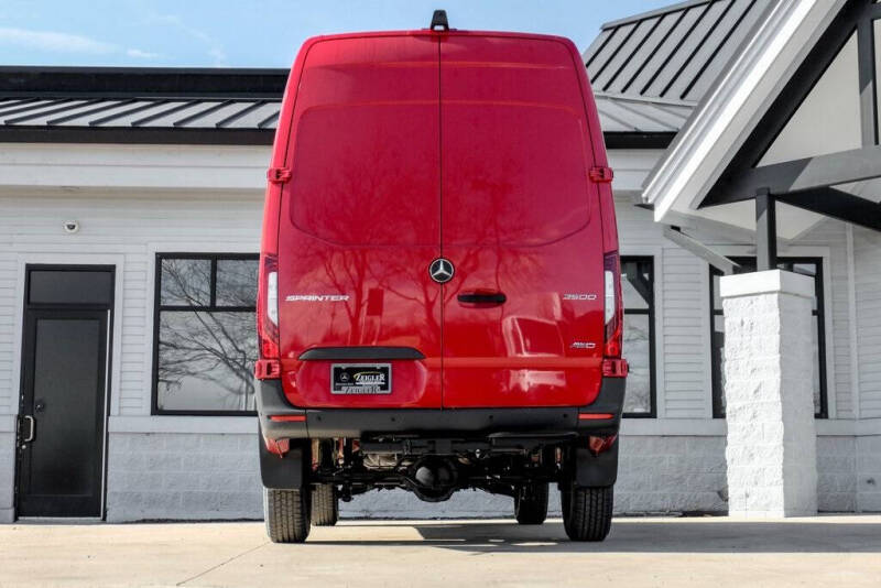 2025 Mercedes-Benz Sprinter 2500