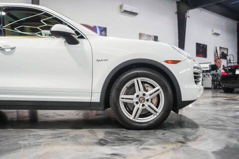 2014 Porsche Cayenne S Hybrid