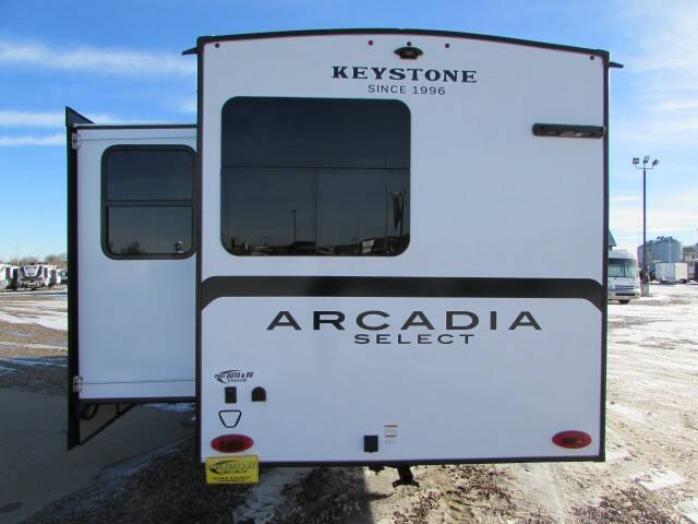 2026 ARCADIA SELECT 24R