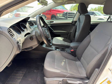 2016 Volkswagen e-Golf SE