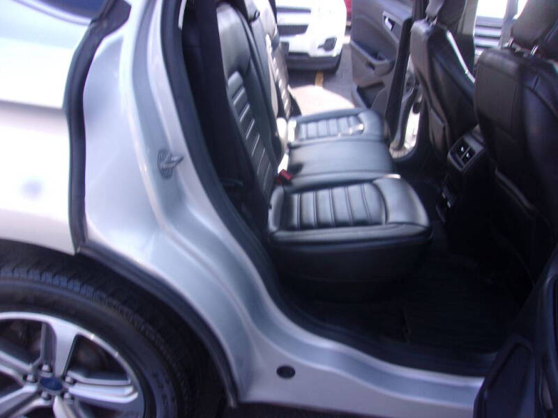 2019 Ford Edge SEL