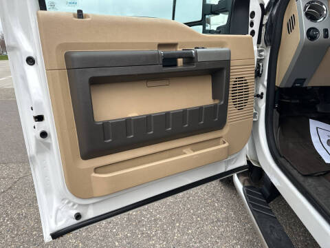 2013 Ford F-350 Super Duty Lariat