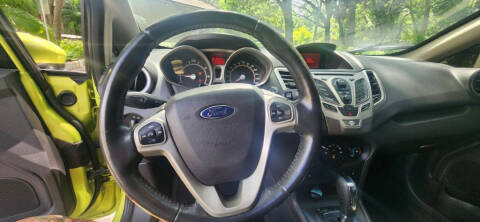 2011 Ford Fiesta SES