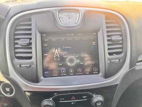 2019 Chrysler 300 Limited