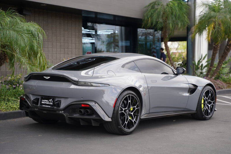 2020 Aston Martin Vantage