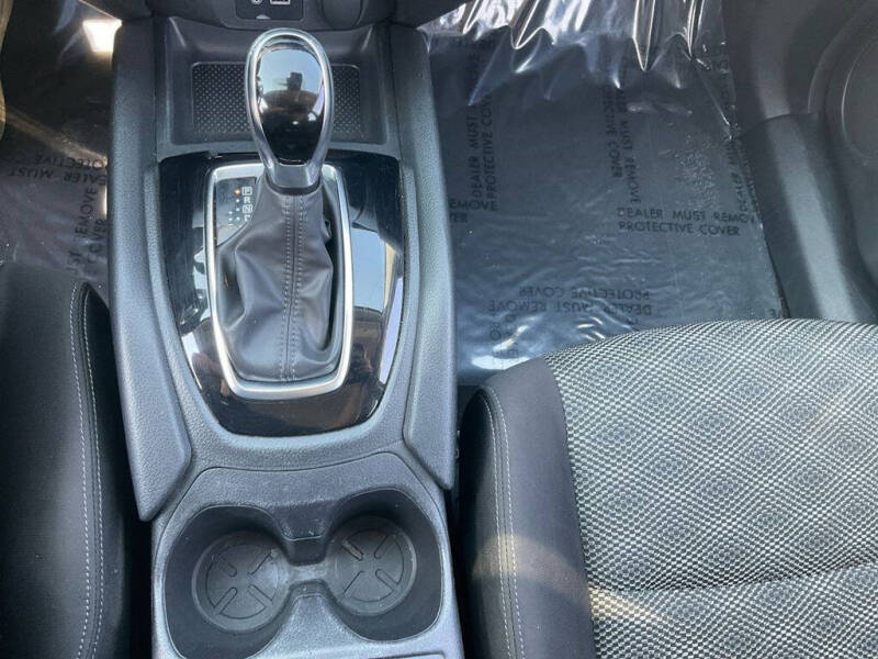 2020 Nissan Rogue Sport SV