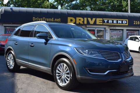 2016 Lincoln MKX for sale at DRIVE TREND in Cleveland OH
