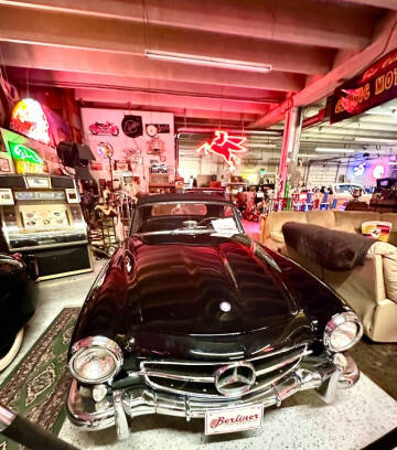 1961 Mercedes-Benz 190-Class for sale at Berliner Classic Motorcars Inc in Dania Beach FL