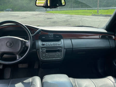 2004 Cadillac DeVille