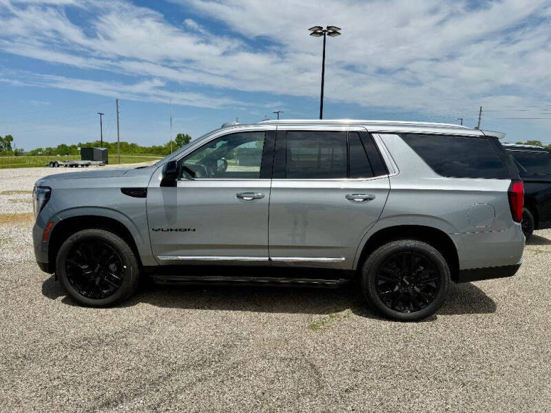 2025 GMC Yukon Elevation