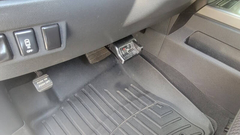 2011 Nissan Titan SL