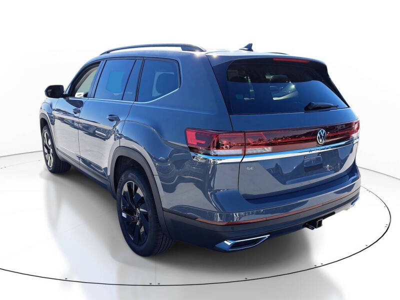 2026 Volkswagen Atlas SE