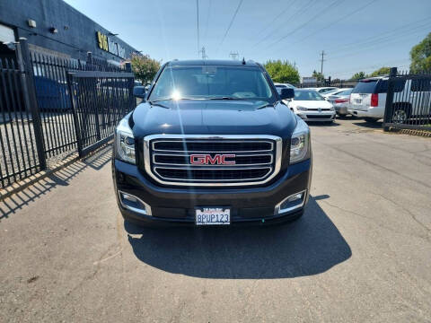2017 GMC Yukon SLT