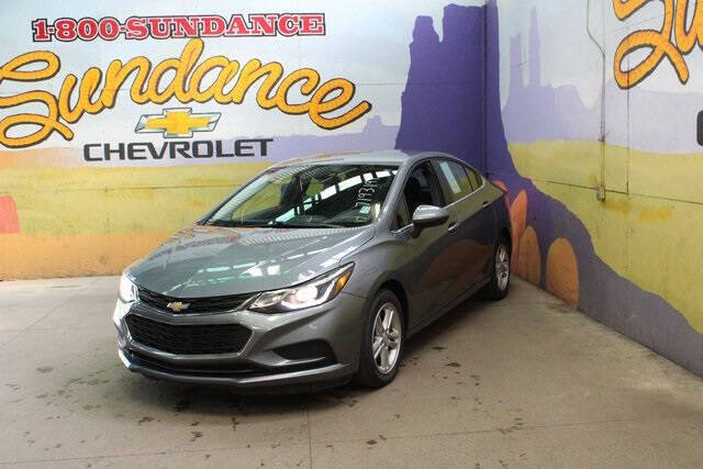 Used 2018 Chevrolet Cruze LT with VIN 1G1BE5SM7J7193191 for sale in Grand Ledge, MI